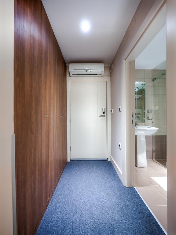 Hotel Macola Korenica Kültér fotó